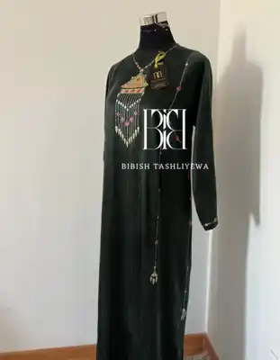 Türkmen fasonlar pombarh fasonlar Fasonlar 2025 fasonlar fason moda modalar Bezen bezen Türkmen fasonlar 2026 Türkmen fasonlar 2025 Türkmen fasonlar 2024 Türkmen fasonlar 2023 turkmenistan türkmenistan turkmen türkmen ashgabat  asgabat aşgabat balkan mary lebap dashoguz dasoguz daşoguz pombarh ponbarhat gulyupek gülýüpek stapel ştapel Gralan Çüýdeşen Abaýa Gadymy Krep Gurultaý 	Keteni Ýüpek Şifon Gipýur Lyon Welwet Atlas Kaşemir Streýç Suzana Ştapel Gülýüpek Pombarh Ýupka Gursakça Aksesuarlar Palto Penjek Okuw eşik Fata Sport eşik Uniforma Nakidka Öýme Şarf kompýuter ýaka ýaglyk Arenda köýnek 2nji el köýnek Taýyn köýnek Matalar Milli lybas milli lybaslar Toý köýnek Toý köýnekler toy koynek toy koynekler gundelik koynekler Gündelik	 
 köýnekler fata koynek Modern taze fason Eskiz koynektm turkmenkoynek türkmenkoynek fason moda moda fasonlar Iş eşik el iş	sada	ýakaly ýakasyz	keşdeli biserli	ýeňli giň nagyşly ýüregi açyk stoýka ýaka ýanly kombinasiýa 	zerli üsti aşak guşakly seçekli gysga ýeňli Gülýüpek Milli lybas el iş, ýakasyz, ýeňli, giň 26-35 Goýy-çal yaz, tomus, guyz