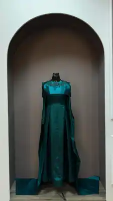 Türkmen fasonlar pombarh fasonlar Fasonlar 2025 fasonlar fason moda modalar Bezen bezen Türkmen fasonlar 2026 Türkmen fasonlar 2025 Türkmen fasonlar 2024 Türkmen fasonlar 2023 turkmenistan türkmenistan turkmen türkmen ashgabat  asgabat aşgabat balkan mary lebap dashoguz dasoguz daşoguz pombarh ponbarhat gulyupek gülýüpek stapel ştapel Gralan Çüýdeşen Abaýa Gadymy Krep Gurultaý 	Keteni Ýüpek Şifon Gipýur Lyon Welwet Atlas Kaşemir Streýç Suzana Ştapel Gülýüpek Pombarh Ýupka Gursakça Aksesuarlar Palto Penjek Okuw eşik Fata Sport eşik Uniforma Nakidka Öýme Şarf kompýuter ýaka ýaglyk Arenda köýnek 2nji el köýnek Taýyn köýnek Matalar Milli lybas milli lybaslar Toý köýnek Toý köýnekler toy koynek toy koynekler gundelik koynekler Gündelik	 
 köýnekler fata koynek Modern taze fason Eskiz koynektm turkmenkoynek türkmenkoynek fason moda moda fasonlar Iş eşik el iş	sada	ýakaly ýakasyz	keşdeli biserli	ýeňli giň nagyşly ýüregi açyk stoýka ýaka ýanly kombinasiýa 	zerli üsti aşak guşakly seçekli gysga ýeňli Toý köýnek el iş