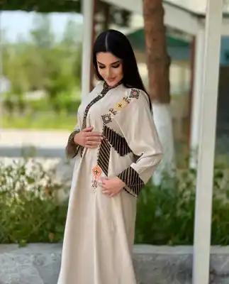 Türkmen fasonlar pombarh fasonlar Fasonlar 2025 fasonlar fason moda modalar Bezen bezen Türkmen fasonlar 2026 Türkmen fasonlar 2025 Türkmen fasonlar 2024 Türkmen fasonlar 2023 turkmenistan türkmenistan turkmen türkmen ashgabat  asgabat aşgabat balkan mary lebap dashoguz dasoguz daşoguz pombarh ponbarhat gulyupek gülýüpek stapel ştapel Gralan Çüýdeşen Abaýa Gadymy Krep Gurultaý 	Keteni Ýüpek Şifon Gipýur Lyon Welwet Atlas Kaşemir Streýç Suzana Ştapel Gülýüpek Pombarh Ýupka Gursakça Aksesuarlar Palto Penjek Okuw eşik Fata Sport eşik Uniforma Nakidka Öýme Şarf kompýuter ýaka ýaglyk Arenda köýnek 2nji el köýnek Taýyn köýnek Matalar Milli lybas milli lybaslar Toý köýnek Toý köýnekler toy koynek toy koynekler gundelik koynekler Gündelik	 
 köýnekler fata koynek Modern taze fason Eskiz koynektm turkmenkoynek türkmenkoynek fason moda moda fasonlar Iş eşik el iş	sada	ýakaly ýakasyz	keşdeli biserli	ýeňli giň nagyşly ýüregi açyk stoýka ýaka ýanly kombinasiýa 	zerli üsti aşak guşakly seçekli gysga ýeňli Gülýüpek Milli lybas el iş, keşdeli, ýakaly, ýeňli, giň 17-25, 26-35 Kümüş yaz, tomus, guyz Taýyn köýnek