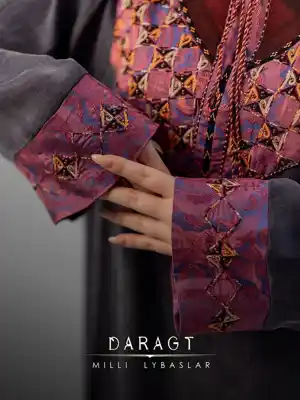 Türkmen fasonlar pombarh fasonlar Fasonlar 2025 fasonlar fason moda modalar Bezen bezen Türkmen fasonlar 2026 Türkmen fasonlar 2025 Türkmen fasonlar 2024 Türkmen fasonlar 2023 turkmenistan türkmenistan turkmen türkmen ashgabat  asgabat aşgabat balkan mary lebap dashoguz dasoguz daşoguz pombarh ponbarhat gulyupek gülýüpek stapel ştapel Gralan Çüýdeşen Abaýa Gadymy Krep Gurultaý 	Keteni Ýüpek Şifon Gipýur Lyon Welwet Atlas Kaşemir Streýç Suzana Ştapel Gülýüpek Pombarh Ýupka Gursakça Aksesuarlar Palto Penjek Okuw eşik Fata Sport eşik Uniforma Nakidka Öýme Şarf kompýuter ýaka ýaglyk Arenda köýnek 2nji el köýnek Taýyn köýnek Matalar Milli lybas milli lybaslar Toý köýnek Toý köýnekler toy koynek toy koynekler gundelik koynekler Gündelik	 
 köýnekler fata koynek Modern taze fason Eskiz koynektm turkmenkoynek türkmenkoynek fason moda moda fasonlar Iş eşik el iş	sada	ýakaly ýakasyz	keşdeli biserli	ýeňli giň nagyşly ýüregi açyk stoýka ýaka ýanly kombinasiýa 	zerli üsti aşak guşakly seçekli gysga ýeňli Gülýüpek Gündelik, Milli lybas el iş, keşdeli, ýakaly, ýeňli, giň, nagyşly 17-25, 26-35 Goýy-çal yaz, tomus, guyz