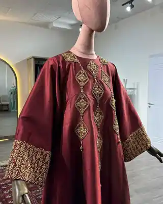 Türkmen fasonlar pombarh fasonlar Fasonlar 2025 fasonlar fason moda modalar Bezen bezen Türkmen fasonlar 2026 Türkmen fasonlar 2025 Türkmen fasonlar 2024 Türkmen fasonlar 2023 turkmenistan türkmenistan turkmen türkmen ashgabat  asgabat aşgabat balkan mary lebap dashoguz dasoguz daşoguz pombarh ponbarhat gulyupek gülýüpek stapel ştapel Gralan Çüýdeşen Abaýa Gadymy Krep Gurultaý 	Keteni Ýüpek Şifon Gipýur Lyon Welwet Atlas Kaşemir Streýç Suzana Ştapel Gülýüpek Pombarh Ýupka Gursakça Aksesuarlar Palto Penjek Okuw eşik Fata Sport eşik Uniforma Nakidka Öýme Şarf kompýuter ýaka ýaglyk Arenda köýnek 2nji el köýnek Taýyn köýnek Matalar Milli lybas milli lybaslar Toý köýnek Toý köýnekler toy koynek toy koynekler gundelik koynekler Gündelik	 
 köýnekler fata koynek Modern taze fason Eskiz koynektm turkmenkoynek türkmenkoynek fason moda moda fasonlar Iş eşik el iş	sada	ýakaly ýakasyz	keşdeli biserli	ýeňli giň nagyşly ýüregi açyk stoýka ýaka ýanly kombinasiýa 	zerli üsti aşak guşakly seçekli gysga ýeňli Lyon Toý köýnek el iş