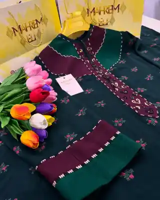 Türkmen fasonlar pombarh fasonlar Fasonlar 2025 fasonlar fason moda modalar Bezen bezen Türkmen fasonlar 2026 Türkmen fasonlar 2025 Türkmen fasonlar 2024 Türkmen fasonlar 2023 turkmenistan türkmenistan turkmen türkmen ashgabat  asgabat aşgabat balkan mary lebap dashoguz dasoguz daşoguz pombarh ponbarhat gulyupek gülýüpek stapel ştapel Gralan Çüýdeşen Abaýa Gadymy Krep Gurultaý 	Keteni Ýüpek Şifon Gipýur Lyon Welwet Atlas Kaşemir Streýç Suzana Ştapel Gülýüpek Pombarh Ýupka Gursakça Aksesuarlar Palto Penjek Okuw eşik Fata Sport eşik Uniforma Nakidka Öýme Şarf kompýuter ýaka ýaglyk Arenda köýnek 2nji el köýnek Taýyn köýnek Matalar Milli lybas milli lybaslar Toý köýnek Toý köýnekler toy koynek toy koynekler gundelik koynekler Gündelik	 
 köýnekler fata koynek Modern taze fason Eskiz koynektm turkmenkoynek türkmenkoynek fason moda moda fasonlar Iş eşik el iş	sada	ýakaly ýakasyz	keşdeli biserli	ýeňli giň nagyşly ýüregi açyk stoýka ýaka ýanly kombinasiýa 	zerli üsti aşak guşakly seçekli gysga ýeňli Ştapel Toý köýnek, Gündelik el iş, ýakaly  Goýy-ýaşyl