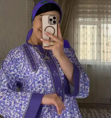 Türkmen fasonlar pombarh fasonlar Fasonlar 2025 fasonlar fason moda modalar Bezen bezen Türkmen fasonlar 2026 Türkmen fasonlar 2025 Türkmen fasonlar 2024 Türkmen fasonlar 2023 turkmenistan türkmenistan turkmen türkmen ashgabat  asgabat aşgabat balkan mary lebap dashoguz dasoguz daşoguz pombarh ponbarhat gulyupek gülýüpek stapel ştapel Gralan Çüýdeşen Abaýa Gadymy Krep Gurultaý 	Keteni Ýüpek Şifon Gipýur Lyon Welwet Atlas Kaşemir Streýç Suzana Ştapel Gülýüpek Pombarh Ýupka Gursakça Aksesuarlar Palto Penjek Okuw eşik Fata Sport eşik Uniforma Nakidka Öýme Şarf kompýuter ýaka ýaglyk Arenda köýnek 2nji el köýnek Taýyn köýnek Matalar Milli lybas milli lybaslar Toý köýnek Toý köýnekler toy koynek toy koynekler gundelik koynekler Gündelik	 
 köýnekler fata koynek Modern taze fason Eskiz koynektm turkmenkoynek türkmenkoynek fason moda moda fasonlar Iş eşik el iş	sada	ýakaly ýakasyz	keşdeli biserli	ýeňli giň nagyşly ýüregi açyk stoýka ýaka ýanly kombinasiýa 	zerli üsti aşak guşakly seçekli gysga ýeňli Ştapel Toý köýnek, Gündelik el iş, keşdeli, ýakaly, ýeňli, giň, nagyşly 12-16, 17-25, 26-35, 35+ Ak, #4B2C75 yaz, tomus Taýyn köýnek