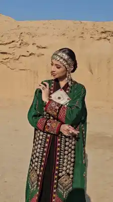 Türkmen fasonlar pombarh fasonlar Fasonlar 2025 fasonlar fason moda modalar Bezen bezen Türkmen fasonlar 2026 Türkmen fasonlar 2025 Türkmen fasonlar 2024 Türkmen fasonlar 2023 turkmenistan türkmenistan turkmen türkmen ashgabat  asgabat aşgabat balkan mary lebap dashoguz dasoguz daşoguz pombarh ponbarhat gulyupek gülýüpek stapel ştapel Gralan Çüýdeşen Abaýa Gadymy Krep Gurultaý 	Keteni Ýüpek Şifon Gipýur Lyon Welwet Atlas Kaşemir Streýç Suzana Ştapel Gülýüpek Pombarh Ýupka Gursakça Aksesuarlar Palto Penjek Okuw eşik Fata Sport eşik Uniforma Nakidka Öýme Şarf kompýuter ýaka ýaglyk Arenda köýnek 2nji el köýnek Taýyn köýnek Matalar Milli lybas milli lybaslar Toý köýnek Toý köýnekler toy koynek toy koynekler gundelik koynekler Gündelik	 
 köýnekler fata koynek Modern taze fason Eskiz koynektm turkmenkoynek türkmenkoynek fason moda moda fasonlar Iş eşik el iş	sada	ýakaly ýakasyz	keşdeli biserli	ýeňli giň nagyşly ýüregi açyk stoýka ýaka ýanly kombinasiýa 	zerli üsti aşak guşakly seçekli gysga ýeňli Toý köýnek, Milli lybas, Gündelik el iş  Ýaşyl