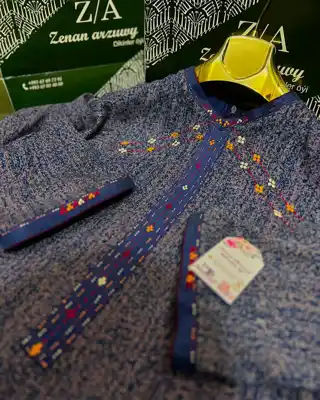 Türkmen fasonlar pombarh fasonlar Fasonlar 2025 fasonlar fason moda modalar Bezen bezen Türkmen fasonlar 2026 Türkmen fasonlar 2025 Türkmen fasonlar 2024 Türkmen fasonlar 2023 turkmenistan türkmenistan turkmen türkmen ashgabat  asgabat aşgabat balkan mary lebap dashoguz dasoguz daşoguz pombarh ponbarhat gulyupek gülýüpek stapel ştapel Gralan Çüýdeşen Abaýa Gadymy Krep Gurultaý 	Keteni Ýüpek Şifon Gipýur Lyon Welwet Atlas Kaşemir Streýç Suzana Ştapel Gülýüpek Pombarh Ýupka Gursakça Aksesuarlar Palto Penjek Okuw eşik Fata Sport eşik Uniforma Nakidka Öýme Şarf kompýuter ýaka ýaglyk Arenda köýnek 2nji el köýnek Taýyn köýnek Matalar Milli lybas milli lybaslar Toý köýnek Toý köýnekler toy koynek toy koynekler gundelik koynekler Gündelik	 
 köýnekler fata koynek Modern taze fason Eskiz koynektm turkmenkoynek türkmenkoynek fason moda moda fasonlar Iş eşik el iş	sada	ýakaly ýakasyz	keşdeli biserli	ýeňli giň nagyşly ýüregi açyk stoýka ýaka ýanly kombinasiýa 	zerli üsti aşak guşakly seçekli gysga ýeňli Ştapel Gündelik, Iş eşik el iş, keşdeli, ýakaly, ýeňli, giň 17-25, 26-35, 35+ Gülgüne, Benewşe, Gyzyl, Goýy-gök tomus