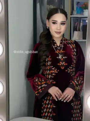 Türkmen fasonlar pombarh fasonlar Fasonlar 2025 fasonlar fason moda modalar Bezen bezen Türkmen fasonlar 2026 Türkmen fasonlar 2025 Türkmen fasonlar 2024 Türkmen fasonlar 2023 turkmenistan türkmenistan turkmen türkmen ashgabat  asgabat aşgabat balkan mary lebap dashoguz dasoguz daşoguz pombarh ponbarhat gulyupek gülýüpek stapel ştapel Gralan Çüýdeşen Abaýa Gadymy Krep Gurultaý 	Keteni Ýüpek Şifon Gipýur Lyon Welwet Atlas Kaşemir Streýç Suzana Ştapel Gülýüpek Pombarh Ýupka Gursakça Aksesuarlar Palto Penjek Okuw eşik Fata Sport eşik Uniforma Nakidka Öýme Şarf kompýuter ýaka ýaglyk Arenda köýnek 2nji el köýnek Taýyn köýnek Matalar Milli lybas milli lybaslar Toý köýnek Toý köýnekler toy koynek toy koynekler gundelik koynekler Gündelik	 
 köýnekler fata koynek Modern taze fason Eskiz koynektm turkmenkoynek türkmenkoynek fason moda moda fasonlar Iş eşik el iş	sada	ýakaly ýakasyz	keşdeli biserli	ýeňli giň nagyşly ýüregi açyk stoýka ýaka ýanly kombinasiýa 	zerli üsti aşak guşakly seçekli gysga ýeňli 