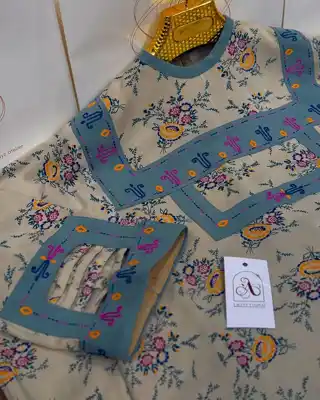 Türkmen fasonlar pombarh fasonlar Fasonlar 2025 fasonlar fason moda modalar Bezen bezen Türkmen fasonlar 2026 Türkmen fasonlar 2025 Türkmen fasonlar 2024 Türkmen fasonlar 2023 turkmenistan türkmenistan turkmen türkmen ashgabat  asgabat aşgabat balkan mary lebap dashoguz dasoguz daşoguz pombarh ponbarhat gulyupek gülýüpek stapel ştapel Gralan Çüýdeşen Abaýa Gadymy Krep Gurultaý 	Keteni Ýüpek Şifon Gipýur Lyon Welwet Atlas Kaşemir Streýç Suzana Ştapel Gülýüpek Pombarh Ýupka Gursakça Aksesuarlar Palto Penjek Okuw eşik Fata Sport eşik Uniforma Nakidka Öýme Şarf kompýuter ýaka ýaglyk Arenda köýnek 2nji el köýnek Taýyn köýnek Matalar Milli lybas milli lybaslar Toý köýnek Toý köýnekler toy koynek toy koynekler gundelik koynekler Gündelik	 
 köýnekler fata koynek Modern taze fason Eskiz koynektm turkmenkoynek türkmenkoynek fason moda moda fasonlar Iş eşik el iş	sada	ýakaly ýakasyz	keşdeli biserli	ýeňli giň nagyşly ýüregi açyk stoýka ýaka ýanly kombinasiýa 	zerli üsti aşak guşakly seçekli gysga ýeňli Ştapel Gündelik keşdeli, ýakasyz, ýeňli, giň, nagyşly 26-35 Bežewyý, Gök tomus, guyz