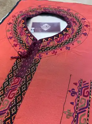 Türkmen fasonlar pombarh fasonlar Fasonlar 2025 fasonlar fason moda modalar Bezen bezen Türkmen fasonlar 2026 Türkmen fasonlar 2025 Türkmen fasonlar 2024 Türkmen fasonlar 2023 turkmenistan türkmenistan turkmen türkmen ashgabat  asgabat aşgabat balkan mary lebap dashoguz dasoguz daşoguz pombarh ponbarhat gulyupek gülýüpek stapel ştapel Gralan Çüýdeşen Abaýa Gadymy Krep Gurultaý 	Keteni Ýüpek Şifon Gipýur Lyon Welwet Atlas Kaşemir Streýç Suzana Ştapel Gülýüpek Pombarh Ýupka Gursakça Aksesuarlar Palto Penjek Okuw eşik Fata Sport eşik Uniforma Nakidka Öýme Şarf kompýuter ýaka ýaglyk Arenda köýnek 2nji el köýnek Taýyn köýnek Matalar Milli lybas milli lybaslar Toý köýnek Toý köýnekler toy koynek toy koynekler gundelik koynekler Gündelik	 
 köýnekler fata koynek Modern taze fason Eskiz koynektm turkmenkoynek türkmenkoynek fason moda moda fasonlar Iş eşik el iş	sada	ýakaly ýakasyz	keşdeli biserli	ýeňli giň nagyşly ýüregi açyk stoýka ýaka ýanly kombinasiýa 	zerli üsti aşak guşakly seçekli gysga ýeňli el iş, keşdeli, el ýaka, gaýma 12-16, 17-25, 26-35, 35+  yaz, tomus, guyz, gysh