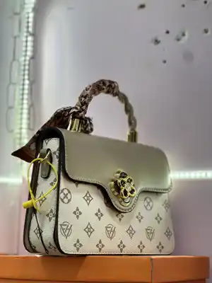 Türkmen fasonlar pombarh fasonlar Fasonlar 2025 fasonlar fason moda modalar Bezen bezen Türkmen fasonlar 2026 Türkmen fasonlar 2025 Türkmen fasonlar 2024 Türkmen fasonlar 2023 turkmenistan türkmenistan turkmen türkmen ashgabat  asgabat aşgabat balkan mary lebap dashoguz dasoguz daşoguz pombarh ponbarhat gulyupek gülýüpek stapel ştapel Gralan Çüýdeşen Abaýa Gadymy Krep Gurultaý 	Keteni Ýüpek Şifon Gipýur Lyon Welwet Atlas Kaşemir Streýç Suzana Ştapel Gülýüpek Pombarh Ýupka Gursakça Aksesuarlar Palto Penjek Okuw eşik Fata Sport eşik Uniforma Nakidka Öýme Şarf kompýuter ýaka ýaglyk Arenda köýnek 2nji el köýnek Taýyn köýnek Matalar Milli lybas milli lybaslar Toý köýnek Toý köýnekler toy koynek toy koynekler gundelik koynekler Gündelik	 
 köýnekler fata koynek Modern taze fason Eskiz koynektm turkmenkoynek türkmenkoynek fason moda moda fasonlar Iş eşik el iş	sada	ýakaly ýakasyz	keşdeli biserli	ýeňli giň nagyşly ýüregi açyk stoýka ýaka ýanly kombinasiýa 	zerli üsti aşak guşakly seçekli gysga ýeňli Sumka