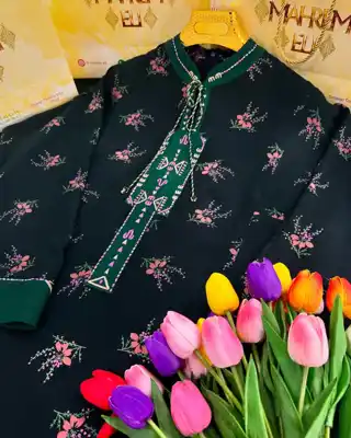 Türkmen fasonlar pombarh fasonlar Fasonlar 2025 fasonlar fason moda modalar Bezen bezen Türkmen fasonlar 2026 Türkmen fasonlar 2025 Türkmen fasonlar 2024 Türkmen fasonlar 2023 turkmenistan türkmenistan turkmen türkmen ashgabat  asgabat aşgabat balkan mary lebap dashoguz dasoguz daşoguz pombarh ponbarhat gulyupek gülýüpek stapel ştapel Gralan Çüýdeşen Abaýa Gadymy Krep Gurultaý 	Keteni Ýüpek Şifon Gipýur Lyon Welwet Atlas Kaşemir Streýç Suzana Ştapel Gülýüpek Pombarh Ýupka Gursakça Aksesuarlar Palto Penjek Okuw eşik Fata Sport eşik Uniforma Nakidka Öýme Şarf kompýuter ýaka ýaglyk Arenda köýnek 2nji el köýnek Taýyn köýnek Matalar Milli lybas milli lybaslar Toý köýnek Toý köýnekler toy koynek toy koynekler gundelik koynekler Gündelik	 
 köýnekler fata koynek Modern taze fason Eskiz koynektm turkmenkoynek türkmenkoynek fason moda moda fasonlar Iş eşik el iş	sada	ýakaly ýakasyz	keşdeli biserli	ýeňli giň nagyşly ýüregi açyk stoýka ýaka ýanly kombinasiýa 	zerli üsti aşak guşakly seçekli gysga ýeňli Ştapel Gündelik el iş, ýakaly  Gara