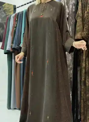 Türkmen fasonlar pombarh fasonlar Fasonlar 2025 fasonlar fason moda modalar Bezen bezen Türkmen fasonlar 2026 Türkmen fasonlar 2025 Türkmen fasonlar 2024 Türkmen fasonlar 2023 turkmenistan türkmenistan turkmen türkmen ashgabat  asgabat aşgabat balkan mary lebap dashoguz dasoguz daşoguz pombarh ponbarhat gulyupek gülýüpek stapel ştapel Gralan Çüýdeşen Abaýa Gadymy Krep Gurultaý 	Keteni Ýüpek Şifon Gipýur Lyon Welwet Atlas Kaşemir Streýç Suzana Ştapel Gülýüpek Pombarh Ýupka Gursakça Aksesuarlar Palto Penjek Okuw eşik Fata Sport eşik Uniforma Nakidka Öýme Şarf kompýuter ýaka ýaglyk Arenda köýnek 2nji el köýnek Taýyn köýnek Matalar Milli lybas milli lybaslar Toý köýnek Toý köýnekler toy koynek toy koynekler gundelik koynekler Gündelik	 
 köýnekler fata koynek Modern taze fason Eskiz koynektm turkmenkoynek türkmenkoynek fason moda moda fasonlar Iş eşik el iş	sada	ýakaly ýakasyz	keşdeli biserli	ýeňli giň nagyşly ýüregi açyk stoýka ýaka ýanly kombinasiýa 	zerli üsti aşak guşakly seçekli gysga ýeňli 