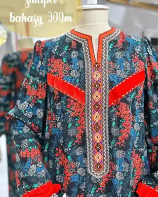 Türkmen fasonlar pombarh fasonlar Fasonlar 2025 fasonlar fason moda modalar Bezen bezen Türkmen fasonlar 2026 Türkmen fasonlar 2025 Türkmen fasonlar 2024 Türkmen fasonlar 2023 turkmenistan türkmenistan turkmen türkmen ashgabat  asgabat aşgabat balkan mary lebap dashoguz dasoguz daşoguz pombarh ponbarhat gulyupek gülýüpek stapel ştapel Gralan Çüýdeşen Abaýa Gadymy Krep Gurultaý 	Keteni Ýüpek Şifon Gipýur Lyon Welwet Atlas Kaşemir Streýç Suzana Ştapel Gülýüpek Pombarh Ýupka Gursakça Aksesuarlar Palto Penjek Okuw eşik Fata Sport eşik Uniforma Nakidka Öýme Şarf kompýuter ýaka ýaglyk Arenda köýnek 2nji el köýnek Taýyn köýnek Matalar Milli lybas milli lybaslar Toý köýnek Toý köýnekler toy koynek toy koynekler gundelik koynekler Gündelik	 
 köýnekler fata koynek Modern taze fason Eskiz koynektm turkmenkoynek türkmenkoynek fason moda moda fasonlar Iş eşik el iş	sada	ýakaly ýakasyz	keşdeli biserli	ýeňli giň nagyşly ýüregi açyk stoýka ýaka ýanly kombinasiýa 	zerli üsti aşak guşakly seçekli gysga ýeňli Ştapel Gündelik sada  Gara, Gök, Goýy-gök, Goýy-ýaşyl  Taýyn köýnek