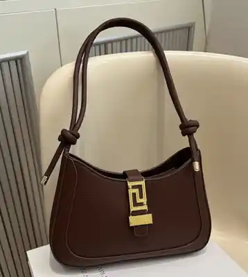 Türkmen fasonlar pombarh fasonlar Fasonlar 2025 fasonlar fason moda modalar Bezen bezen Türkmen fasonlar 2026 Türkmen fasonlar 2025 Türkmen fasonlar 2024 Türkmen fasonlar 2023 turkmenistan türkmenistan turkmen türkmen ashgabat  asgabat aşgabat balkan mary lebap dashoguz dasoguz daşoguz pombarh ponbarhat gulyupek gülýüpek stapel ştapel Gralan Çüýdeşen Abaýa Gadymy Krep Gurultaý 	Keteni Ýüpek Şifon Gipýur Lyon Welwet Atlas Kaşemir Streýç Suzana Ştapel Gülýüpek Pombarh Ýupka Gursakça Aksesuarlar Palto Penjek Okuw eşik Fata Sport eşik Uniforma Nakidka Öýme Şarf kompýuter ýaka ýaglyk Arenda köýnek 2nji el köýnek Taýyn köýnek Matalar Milli lybas milli lybaslar Toý köýnek Toý köýnekler toy koynek toy koynekler gundelik koynekler Gündelik	 
 köýnekler fata koynek Modern taze fason Eskiz koynektm turkmenkoynek türkmenkoynek fason moda moda fasonlar Iş eşik el iş	sada	ýakaly ýakasyz	keşdeli biserli	ýeňli giň nagyşly ýüregi açyk stoýka ýaka ýanly kombinasiýa 	zerli üsti aşak guşakly seçekli gysga ýeňli Gara, Ak, Pudra, Goňur  Sumka