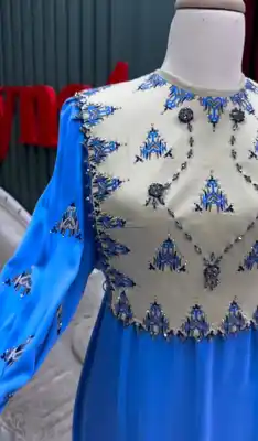 Türkmen fasonlar pombarh fasonlar Fasonlar 2025 fasonlar fason moda modalar Bezen bezen Türkmen fasonlar 2026 Türkmen fasonlar 2025 Türkmen fasonlar 2024 Türkmen fasonlar 2023 turkmenistan türkmenistan turkmen türkmen ashgabat  asgabat aşgabat balkan mary lebap dashoguz dasoguz daşoguz pombarh ponbarhat gulyupek gülýüpek stapel ştapel Gralan Çüýdeşen Abaýa Gadymy Krep Gurultaý 	Keteni Ýüpek Şifon Gipýur Lyon Welwet Atlas Kaşemir Streýç Suzana Ştapel Gülýüpek Pombarh Ýupka Gursakça Aksesuarlar Palto Penjek Okuw eşik Fata Sport eşik Uniforma Nakidka Öýme Şarf kompýuter ýaka ýaglyk Arenda köýnek 2nji el köýnek Taýyn köýnek Matalar Milli lybas milli lybaslar Toý köýnek Toý köýnekler toy koynek toy koynekler gundelik koynekler Gündelik	 
 köýnekler fata koynek Modern taze fason Eskiz koynektm turkmenkoynek türkmenkoynek fason moda moda fasonlar Iş eşik el iş	sada	ýakaly ýakasyz	keşdeli biserli	ýeňli giň nagyşly ýüregi açyk stoýka ýaka ýanly kombinasiýa 	zerli üsti aşak guşakly seçekli gysga ýeňli Keteni, Lyon Toý köýnek, Milli lybas el iş, ýakaly, biserli, ýeňli, giň, kombinasiýa, nagyşly 17-25, 26-35 Bežewyý, Gök yaz, guyz