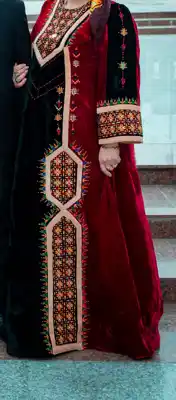 Türkmen fasonlar pombarh fasonlar Fasonlar 2025 fasonlar fason moda modalar Bezen bezen Türkmen fasonlar 2026 Türkmen fasonlar 2025 Türkmen fasonlar 2024 Türkmen fasonlar 2023 turkmenistan türkmenistan turkmen türkmen ashgabat  asgabat aşgabat balkan mary lebap dashoguz dasoguz daşoguz pombarh ponbarhat gulyupek gülýüpek stapel ştapel Gralan Çüýdeşen Abaýa Gadymy Krep Gurultaý 	Keteni Ýüpek Şifon Gipýur Lyon Welwet Atlas Kaşemir Streýç Suzana Ştapel Gülýüpek Pombarh Ýupka Gursakça Aksesuarlar Palto Penjek Okuw eşik Fata Sport eşik Uniforma Nakidka Öýme Şarf kompýuter ýaka ýaglyk Arenda köýnek 2nji el köýnek Taýyn köýnek Matalar Milli lybas milli lybaslar Toý köýnek Toý köýnekler toy koynek toy koynekler gundelik koynekler Gündelik	 
 köýnekler fata koynek Modern taze fason Eskiz koynektm turkmenkoynek türkmenkoynek fason moda moda fasonlar Iş eşik el iş	sada	ýakaly ýakasyz	keşdeli biserli	ýeňli giň nagyşly ýüregi açyk stoýka ýaka ýanly kombinasiýa 	zerli üsti aşak guşakly seçekli gysga ýeňli Panbarhat (Pombarh), Tulky Toý köýnek el iş, keşdeli, ýakaly, ýanly, ýeňli, giň, kombinasiýa, nagyşly, gaş, 4 iňňe ýaka 26-35, 35+ Haki, Goýy-gyzyl  2nji el