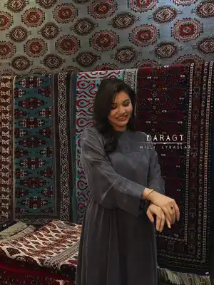 Türkmen fasonlar pombarh fasonlar Fasonlar 2025 fasonlar fason moda modalar Bezen bezen Türkmen fasonlar 2026 Türkmen fasonlar 2025 Türkmen fasonlar 2024 Türkmen fasonlar 2023 turkmenistan türkmenistan turkmen türkmen ashgabat  asgabat aşgabat balkan mary lebap dashoguz dasoguz daşoguz pombarh ponbarhat gulyupek gülýüpek stapel ştapel Gralan Çüýdeşen Abaýa Gadymy Krep Gurultaý 	Keteni Ýüpek Şifon Gipýur Lyon Welwet Atlas Kaşemir Streýç Suzana Ştapel Gülýüpek Pombarh Ýupka Gursakça Aksesuarlar Palto Penjek Okuw eşik Fata Sport eşik Uniforma Nakidka Öýme Şarf kompýuter ýaka ýaglyk Arenda köýnek 2nji el köýnek Taýyn köýnek Matalar Milli lybas milli lybaslar Toý köýnek Toý köýnekler toy koynek toy koynekler gundelik koynekler Gündelik	 
 köýnekler fata koynek Modern taze fason Eskiz koynektm turkmenkoynek türkmenkoynek fason moda moda fasonlar Iş eşik el iş	sada	ýakaly ýakasyz	keşdeli biserli	ýeňli giň nagyşly ýüregi açyk stoýka ýaka ýanly kombinasiýa 	zerli üsti aşak guşakly seçekli gysga ýeňli 