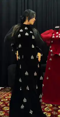 Türkmen fasonlar pombarh fasonlar Fasonlar 2025 fasonlar fason moda modalar Bezen bezen Türkmen fasonlar 2026 Türkmen fasonlar 2025 Türkmen fasonlar 2024 Türkmen fasonlar 2023 turkmenistan türkmenistan turkmen türkmen ashgabat  asgabat aşgabat balkan mary lebap dashoguz dasoguz daşoguz pombarh ponbarhat gulyupek gülýüpek stapel ştapel Gralan Çüýdeşen Abaýa Gadymy Krep Gurultaý 	Keteni Ýüpek Şifon Gipýur Lyon Welwet Atlas Kaşemir Streýç Suzana Ştapel Gülýüpek Pombarh Ýupka Gursakça Aksesuarlar Palto Penjek Okuw eşik Fata Sport eşik Uniforma Nakidka Öýme Şarf kompýuter ýaka ýaglyk Arenda köýnek 2nji el köýnek Taýyn köýnek Matalar Milli lybas milli lybaslar Toý köýnek Toý köýnekler toy koynek toy koynekler gundelik koynekler Gündelik	 
 köýnekler fata koynek Modern taze fason Eskiz koynektm turkmenkoynek türkmenkoynek fason moda moda fasonlar Iş eşik el iş	sada	ýakaly ýakasyz	keşdeli biserli	ýeňli giň nagyşly ýüregi açyk stoýka ýaka ýanly kombinasiýa 	zerli üsti aşak guşakly seçekli gysga ýeňli Şifon, Panbarhat (Pombarh) Toý köýnek, Milli lybas, Modern el iş, ýakasyz, ýeňli, nagyşly 17-25, 26-35 Gara yaz, tomus, guyz Taýyn köýnek