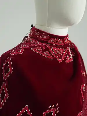 Türkmen fasonlar pombarh fasonlar Fasonlar 2025 fasonlar fason moda modalar Bezen bezen Türkmen fasonlar 2026 Türkmen fasonlar 2025 Türkmen fasonlar 2024 Türkmen fasonlar 2023 turkmenistan türkmenistan turkmen türkmen ashgabat  asgabat aşgabat balkan mary lebap dashoguz dasoguz daşoguz pombarh ponbarhat gulyupek gülýüpek stapel ştapel Gralan Çüýdeşen Abaýa Gadymy Krep Gurultaý 	Keteni Ýüpek Şifon Gipýur Lyon Welwet Atlas Kaşemir Streýç Suzana Ştapel Gülýüpek Pombarh Ýupka Gursakça Aksesuarlar Palto Penjek Okuw eşik Fata Sport eşik Uniforma Nakidka Öýme Şarf kompýuter ýaka ýaglyk Arenda köýnek 2nji el köýnek Taýyn köýnek Matalar Milli lybas milli lybaslar Toý köýnek Toý köýnekler toy koynek toy koynekler gundelik koynekler Gündelik	 
 köýnekler fata koynek Modern taze fason Eskiz koynektm turkmenkoynek türkmenkoynek fason moda moda fasonlar Iş eşik el iş	sada	ýakaly ýakasyz	keşdeli biserli	ýeňli giň nagyşly ýüregi açyk stoýka ýaka ýanly kombinasiýa 	zerli üsti aşak guşakly seçekli gysga ýeňli Panbarhat (Pombarh), Şifon, Ýüpek, Şantu Toý köýnek, Modern el iş, keşdeli, ýakasyz, ýeňli, giň, kombinasiýa, nagyşly 26-35 Goýy-gyzyl, Gyzyl  Taýyn köýnek