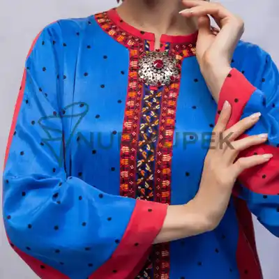 Türkmen fasonlar pombarh fasonlar Fasonlar 2025 fasonlar fason moda modalar Bezen bezen Türkmen fasonlar 2026 Türkmen fasonlar 2025 Türkmen fasonlar 2024 Türkmen fasonlar 2023 turkmenistan türkmenistan turkmen türkmen ashgabat  asgabat aşgabat balkan mary lebap dashoguz dasoguz daşoguz pombarh ponbarhat gulyupek gülýüpek stapel ştapel Gralan Çüýdeşen Abaýa Gadymy Krep Gurultaý 	Keteni Ýüpek Şifon Gipýur Lyon Welwet Atlas Kaşemir Streýç Suzana Ştapel Gülýüpek Pombarh Ýupka Gursakça Aksesuarlar Palto Penjek Okuw eşik Fata Sport eşik Uniforma Nakidka Öýme Şarf kompýuter ýaka ýaglyk Arenda köýnek 2nji el köýnek Taýyn köýnek Matalar Milli lybas milli lybaslar Toý köýnek Toý köýnekler toy koynek toy koynekler gundelik koynekler Gündelik	 
 köýnekler fata koynek Modern taze fason Eskiz koynektm turkmenkoynek türkmenkoynek fason moda moda fasonlar Iş eşik el iş	sada	ýakaly ýakasyz	keşdeli biserli	ýeňli giň nagyşly ýüregi açyk stoýka ýaka ýanly kombinasiýa 	zerli üsti aşak guşakly seçekli gysga ýeňli 