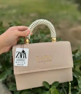 Türkmen fasonlar pombarh fasonlar Fasonlar 2025 fasonlar fason moda modalar Bezen bezen Türkmen fasonlar 2026 Türkmen fasonlar 2025 Türkmen fasonlar 2024 Türkmen fasonlar 2023 turkmenistan türkmenistan turkmen türkmen ashgabat  asgabat aşgabat balkan mary lebap dashoguz dasoguz daşoguz pombarh ponbarhat gulyupek gülýüpek stapel ştapel Gralan Çüýdeşen Abaýa Gadymy Krep Gurultaý 	Keteni Ýüpek Şifon Gipýur Lyon Welwet Atlas Kaşemir Streýç Suzana Ştapel Gülýüpek Pombarh Ýupka Gursakça Aksesuarlar Palto Penjek Okuw eşik Fata Sport eşik Uniforma Nakidka Öýme Şarf kompýuter ýaka ýaglyk Arenda köýnek 2nji el köýnek Taýyn köýnek Matalar Milli lybas milli lybaslar Toý köýnek Toý köýnekler toy koynek toy koynekler gundelik koynekler Gündelik	 
 köýnekler fata koynek Modern taze fason Eskiz koynektm turkmenkoynek türkmenkoynek fason moda moda fasonlar Iş eşik el iş	sada	ýakaly ýakasyz	keşdeli biserli	ýeňli giň nagyşly ýüregi açyk stoýka ýaka ýanly kombinasiýa 	zerli üsti aşak guşakly seçekli gysga ýeňli Gara, Ak, Ýaşyl, Gülgüne  Sumka