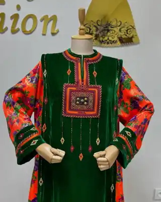 Türkmen fasonlar pombarh fasonlar Fasonlar 2025 fasonlar fason moda modalar Bezen bezen Türkmen fasonlar 2026 Türkmen fasonlar 2025 Türkmen fasonlar 2024 Türkmen fasonlar 2023 turkmenistan türkmenistan turkmen türkmen ashgabat  asgabat aşgabat balkan mary lebap dashoguz dasoguz daşoguz pombarh ponbarhat gulyupek gülýüpek stapel ştapel Gralan Çüýdeşen Abaýa Gadymy Krep Gurultaý 	Keteni Ýüpek Şifon Gipýur Lyon Welwet Atlas Kaşemir Streýç Suzana Ştapel Gülýüpek Pombarh Ýupka Gursakça Aksesuarlar Palto Penjek Okuw eşik Fata Sport eşik Uniforma Nakidka Öýme Şarf kompýuter ýaka ýaglyk Arenda köýnek 2nji el köýnek Taýyn köýnek Matalar Milli lybas milli lybaslar Toý köýnek Toý köýnekler toy koynek toy koynekler gundelik koynekler Gündelik	 
 köýnekler fata koynek Modern taze fason Eskiz koynektm turkmenkoynek türkmenkoynek fason moda moda fasonlar Iş eşik el iş	sada	ýakaly ýakasyz	keşdeli biserli	ýeňli giň nagyşly ýüregi açyk stoýka ýaka ýanly kombinasiýa 	zerli üsti aşak guşakly seçekli gysga ýeňli 