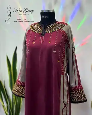 Türkmen fasonlar pombarh fasonlar Fasonlar 2025 fasonlar fason moda modalar Bezen bezen Türkmen fasonlar 2026 Türkmen fasonlar 2025 Türkmen fasonlar 2024 Türkmen fasonlar 2023 turkmenistan türkmenistan turkmen türkmen ashgabat  asgabat aşgabat balkan mary lebap dashoguz dasoguz daşoguz pombarh ponbarhat gulyupek gülýüpek stapel ştapel Gralan Çüýdeşen Abaýa Gadymy Krep Gurultaý 	Keteni Ýüpek Şifon Gipýur Lyon Welwet Atlas Kaşemir Streýç Suzana Ştapel Gülýüpek Pombarh Ýupka Gursakça Aksesuarlar Palto Penjek Okuw eşik Fata Sport eşik Uniforma Nakidka Öýme Şarf kompýuter ýaka ýaglyk Arenda köýnek 2nji el köýnek Taýyn köýnek Matalar Milli lybas milli lybaslar Toý köýnek Toý köýnekler toy koynek toy koynekler gundelik koynekler Gündelik	 
 köýnekler fata koynek Modern taze fason Eskiz koynektm turkmenkoynek türkmenkoynek fason moda moda fasonlar Iş eşik el iş	sada	ýakaly ýakasyz	keşdeli biserli	ýeňli giň nagyşly ýüregi açyk stoýka ýaka ýanly kombinasiýa 	zerli üsti aşak guşakly seçekli gysga ýeňli Gülýüpek Toý köýnek, Milli lybas el iş, keşdeli, ýakaly, ýeňli, giň, nagyşly 26-35, 35+ Goýy-gyzyl, Wizon yaz, tomus, guyz