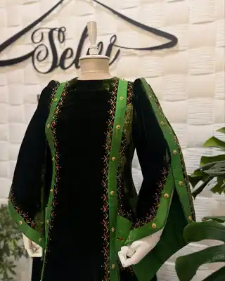 Türkmen fasonlar pombarh fasonlar Fasonlar 2025 fasonlar fason moda modalar Bezen bezen Türkmen fasonlar 2026 Türkmen fasonlar 2025 Türkmen fasonlar 2024 Türkmen fasonlar 2023 turkmenistan türkmenistan turkmen türkmen ashgabat  asgabat aşgabat balkan mary lebap dashoguz dasoguz daşoguz pombarh ponbarhat gulyupek gülýüpek stapel ştapel Gralan Çüýdeşen Abaýa Gadymy Krep Gurultaý 	Keteni Ýüpek Şifon Gipýur Lyon Welwet Atlas Kaşemir Streýç Suzana Ştapel Gülýüpek Pombarh Ýupka Gursakça Aksesuarlar Palto Penjek Okuw eşik Fata Sport eşik Uniforma Nakidka Öýme Şarf kompýuter ýaka ýaglyk Arenda köýnek 2nji el köýnek Taýyn köýnek Matalar Milli lybas milli lybaslar Toý köýnek Toý köýnekler toy koynek toy koynekler gundelik koynekler Gündelik	 
 köýnekler fata koynek Modern taze fason Eskiz koynektm turkmenkoynek türkmenkoynek fason moda moda fasonlar Iş eşik el iş	sada	ýakaly ýakasyz	keşdeli biserli	ýeňli giň nagyşly ýüregi açyk stoýka ýaka ýanly kombinasiýa 	zerli üsti aşak guşakly seçekli gysga ýeňli Panbarhat (Pombarh) Toý köýnek el iş, ýakasyz, ýeňli, giň 26-35, 35+ Ýaşyl, Goýy-ýaşyl yaz, guyz, gysh