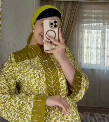 Türkmen fasonlar pombarh fasonlar Fasonlar 2025 fasonlar fason moda modalar Bezen bezen Türkmen fasonlar 2026 Türkmen fasonlar 2025 Türkmen fasonlar 2024 Türkmen fasonlar 2023 turkmenistan türkmenistan turkmen türkmen ashgabat  asgabat aşgabat balkan mary lebap dashoguz dasoguz daşoguz pombarh ponbarhat gulyupek gülýüpek stapel ştapel Gralan Çüýdeşen Abaýa Gadymy Krep Gurultaý 	Keteni Ýüpek Şifon Gipýur Lyon Welwet Atlas Kaşemir Streýç Suzana Ştapel Gülýüpek Pombarh Ýupka Gursakça Aksesuarlar Palto Penjek Okuw eşik Fata Sport eşik Uniforma Nakidka Öýme Şarf kompýuter ýaka ýaglyk Arenda köýnek 2nji el köýnek Taýyn köýnek Matalar Milli lybas milli lybaslar Toý köýnek Toý köýnekler toy koynek toy koynekler gundelik koynekler Gündelik	 
 köýnekler fata koynek Modern taze fason Eskiz koynektm turkmenkoynek türkmenkoynek fason moda moda fasonlar Iş eşik el iş	sada	ýakaly ýakasyz	keşdeli biserli	ýeňli giň nagyşly ýüregi açyk stoýka ýaka ýanly kombinasiýa 	zerli üsti aşak guşakly seçekli gysga ýeňli Ştapel Toý köýnek, Gündelik el iş, ýakaly, biserli, ýeňli, giň, nagyşly 17-25, 26-35, 35+ Sary, Altyn yaz, tomus Taýyn köýnek