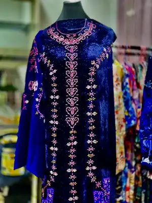 Türkmen fasonlar pombarh fasonlar Fasonlar 2025 fasonlar fason moda modalar Bezen bezen Türkmen fasonlar 2026 Türkmen fasonlar 2025 Türkmen fasonlar 2024 Türkmen fasonlar 2023 turkmenistan türkmenistan turkmen türkmen ashgabat  asgabat aşgabat balkan mary lebap dashoguz dasoguz daşoguz pombarh ponbarhat gulyupek gülýüpek stapel ştapel Gralan Çüýdeşen Abaýa Gadymy Krep Gurultaý 	Keteni Ýüpek Şifon Gipýur Lyon Welwet Atlas Kaşemir Streýç Suzana Ştapel Gülýüpek Pombarh Ýupka Gursakça Aksesuarlar Palto Penjek Okuw eşik Fata Sport eşik Uniforma Nakidka Öýme Şarf kompýuter ýaka ýaglyk Arenda köýnek 2nji el köýnek Taýyn köýnek Matalar Milli lybas milli lybaslar Toý köýnek Toý köýnekler toy koynek toy koynekler gundelik koynekler Gündelik	 
 köýnekler fata koynek Modern taze fason Eskiz koynektm turkmenkoynek türkmenkoynek fason moda moda fasonlar Iş eşik el iş	sada	ýakaly ýakasyz	keşdeli biserli	ýeňli giň nagyşly ýüregi açyk stoýka ýaka ýanly kombinasiýa 	zerli üsti aşak guşakly seçekli gysga ýeňli Panbarhat (Pombarh) Toý köýnek el iş, ýakaly 26-35 Goýy-gök guyz Taýyn köýnek
