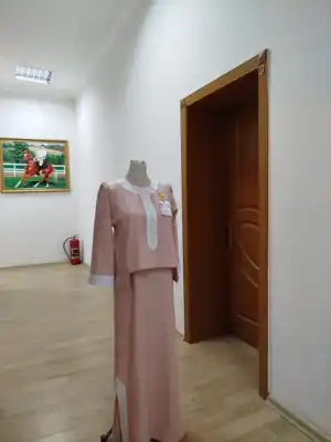 Türkmen fasonlar pombarh fasonlar Fasonlar 2025 fasonlar fason moda modalar Bezen bezen Türkmen fasonlar 2026 Türkmen fasonlar 2025 Türkmen fasonlar 2024 Türkmen fasonlar 2023 turkmenistan türkmenistan turkmen türkmen ashgabat  asgabat aşgabat balkan mary lebap dashoguz dasoguz daşoguz pombarh ponbarhat gulyupek gülýüpek stapel ştapel Gralan Çüýdeşen Abaýa Gadymy Krep Gurultaý 	Keteni Ýüpek Şifon Gipýur Lyon Welwet Atlas Kaşemir Streýç Suzana Ştapel Gülýüpek Pombarh Ýupka Gursakça Aksesuarlar Palto Penjek Okuw eşik Fata Sport eşik Uniforma Nakidka Öýme Şarf kompýuter ýaka ýaglyk Arenda köýnek 2nji el köýnek Taýyn köýnek Matalar Milli lybas milli lybaslar Toý köýnek Toý köýnekler toy koynek toy koynekler gundelik koynekler Gündelik	 
 köýnekler fata koynek Modern taze fason Eskiz koynektm turkmenkoynek türkmenkoynek fason moda moda fasonlar Iş eşik el iş	sada	ýakaly ýakasyz	keşdeli biserli	ýeňli giň nagyşly ýüregi açyk stoýka ýaka ýanly kombinasiýa 	zerli üsti aşak guşakly seçekli gysga ýeňli Lyon Gündelik üsti aşak    Taýyn köýnek