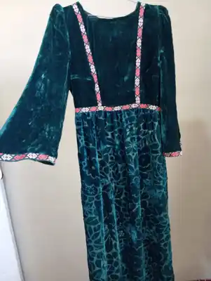 Türkmen fasonlar pombarh fasonlar Fasonlar 2025 fasonlar fason moda modalar Bezen bezen Türkmen fasonlar 2026 Türkmen fasonlar 2025 Türkmen fasonlar 2024 Türkmen fasonlar 2023 turkmenistan türkmenistan turkmen türkmen ashgabat  asgabat aşgabat balkan mary lebap dashoguz dasoguz daşoguz pombarh ponbarhat gulyupek gülýüpek stapel ştapel Gralan Çüýdeşen Abaýa Gadymy Krep Gurultaý 	Keteni Ýüpek Şifon Gipýur Lyon Welwet Atlas Kaşemir Streýç Suzana Ştapel Gülýüpek Pombarh Ýupka Gursakça Aksesuarlar Palto Penjek Okuw eşik Fata Sport eşik Uniforma Nakidka Öýme Şarf kompýuter ýaka ýaglyk Arenda köýnek 2nji el köýnek Taýyn köýnek Matalar Milli lybas milli lybaslar Toý köýnek Toý köýnekler toy koynek toy koynekler gundelik koynekler Gündelik	 
 köýnekler fata koynek Modern taze fason Eskiz koynektm turkmenkoynek türkmenkoynek fason moda moda fasonlar Iş eşik el iş	sada	ýakaly ýakasyz	keşdeli biserli	ýeňli giň nagyşly ýüregi açyk stoýka ýaka ýanly kombinasiýa 	zerli üsti aşak guşakly seçekli gysga ýeňli 