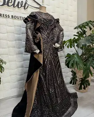 Türkmen fasonlar pombarh fasonlar Fasonlar 2025 fasonlar fason moda modalar Bezen bezen Türkmen fasonlar 2026 Türkmen fasonlar 2025 Türkmen fasonlar 2024 Türkmen fasonlar 2023 turkmenistan türkmenistan turkmen türkmen ashgabat  asgabat aşgabat balkan mary lebap dashoguz dasoguz daşoguz pombarh ponbarhat gulyupek gülýüpek stapel ştapel Gralan Çüýdeşen Abaýa Gadymy Krep Gurultaý 	Keteni Ýüpek Şifon Gipýur Lyon Welwet Atlas Kaşemir Streýç Suzana Ştapel Gülýüpek Pombarh Ýupka Gursakça Aksesuarlar Palto Penjek Okuw eşik Fata Sport eşik Uniforma Nakidka Öýme Şarf kompýuter ýaka ýaglyk Arenda köýnek 2nji el köýnek Taýyn köýnek Matalar Milli lybas milli lybaslar Toý köýnek Toý köýnekler toy koynek toy koynekler gundelik koynekler Gündelik	 
 köýnekler fata koynek Modern taze fason Eskiz koynektm turkmenkoynek türkmenkoynek fason moda moda fasonlar Iş eşik el iş	sada	ýakaly ýakasyz	keşdeli biserli	ýeňli giň nagyşly ýüregi açyk stoýka ýaka ýanly kombinasiýa 	zerli üsti aşak guşakly seçekli gysga ýeňli Panbarhat (Pombarh), Şifon, Şantu Toý köýnek el iş, ýakasyz, ýeňli, kombinasiýa, zerli 26-35, 35+ Gara, Çal, Goňur yaz, tomus