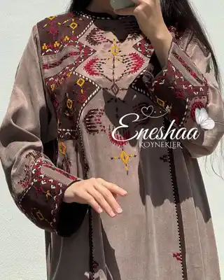 Türkmen fasonlar pombarh fasonlar Fasonlar 2025 fasonlar fason moda modalar Bezen bezen Türkmen fasonlar 2026 Türkmen fasonlar 2025 Türkmen fasonlar 2024 Türkmen fasonlar 2023 turkmenistan türkmenistan turkmen türkmen ashgabat  asgabat aşgabat balkan mary lebap dashoguz dasoguz daşoguz pombarh ponbarhat gulyupek gülýüpek stapel ştapel Gralan Çüýdeşen Abaýa Gadymy Krep Gurultaý 	Keteni Ýüpek Şifon Gipýur Lyon Welwet Atlas Kaşemir Streýç Suzana Ştapel Gülýüpek Pombarh Ýupka Gursakça Aksesuarlar Palto Penjek Okuw eşik Fata Sport eşik Uniforma Nakidka Öýme Şarf kompýuter ýaka ýaglyk Arenda köýnek 2nji el köýnek Taýyn köýnek Matalar Milli lybas milli lybaslar Toý köýnek Toý köýnekler toy koynek toy koynekler gundelik koynekler Gündelik	 
 köýnekler fata koynek Modern taze fason Eskiz koynektm turkmenkoynek türkmenkoynek fason moda moda fasonlar Iş eşik el iş	sada	ýakaly ýakasyz	keşdeli biserli	ýeňli giň nagyşly ýüregi açyk stoýka ýaka ýanly kombinasiýa 	zerli üsti aşak guşakly seçekli gysga ýeňli Gülýüpek Toý köýnek el iş, ýakaly, ýeňli, giň, nagyşly 17-25, 26-35, 35+  yaz, tomus, guyz