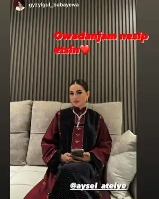 Türkmen fasonlar pombarh fasonlar Fasonlar 2025 fasonlar fason moda modalar Bezen bezen Türkmen fasonlar 2026 Türkmen fasonlar 2025 Türkmen fasonlar 2024 Türkmen fasonlar 2023 turkmenistan türkmenistan turkmen türkmen ashgabat  asgabat aşgabat balkan mary lebap dashoguz dasoguz daşoguz pombarh ponbarhat gulyupek gülýüpek stapel ştapel Gralan Çüýdeşen Abaýa Gadymy Krep Gurultaý 	Keteni Ýüpek Şifon Gipýur Lyon Welwet Atlas Kaşemir Streýç Suzana Ştapel Gülýüpek Pombarh Ýupka Gursakça Aksesuarlar Palto Penjek Okuw eşik Fata Sport eşik Uniforma Nakidka Öýme Şarf kompýuter ýaka ýaglyk Arenda köýnek 2nji el köýnek Taýyn köýnek Matalar Milli lybas milli lybaslar Toý köýnek Toý köýnekler toy koynek toy koynekler gundelik koynekler Gündelik	 
 köýnekler fata koynek Modern taze fason Eskiz koynektm turkmenkoynek türkmenkoynek fason moda moda fasonlar Iş eşik el iş	sada	ýakaly ýakasyz	keşdeli biserli	ýeňli giň nagyşly ýüregi açyk stoýka ýaka ýanly kombinasiýa 	zerli üsti aşak guşakly seçekli gysga ýeňli Gülýüpek, Panbarhat (Pombarh) Toý köýnek el iş, ýakaly  Gara, Goýy-gyzyl