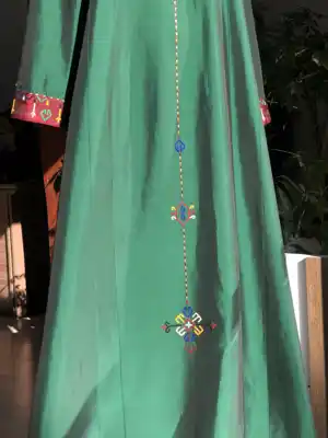 Türkmen fasonlar pombarh fasonlar Fasonlar 2025 fasonlar fason moda modalar Bezen bezen Türkmen fasonlar 2026 Türkmen fasonlar 2025 Türkmen fasonlar 2024 Türkmen fasonlar 2023 turkmenistan türkmenistan turkmen türkmen ashgabat  asgabat aşgabat balkan mary lebap dashoguz dasoguz daşoguz pombarh ponbarhat gulyupek gülýüpek stapel ştapel Gralan Çüýdeşen Abaýa Gadymy Krep Gurultaý 	Keteni Ýüpek Şifon Gipýur Lyon Welwet Atlas Kaşemir Streýç Suzana Ştapel Gülýüpek Pombarh Ýupka Gursakça Aksesuarlar Palto Penjek Okuw eşik Fata Sport eşik Uniforma Nakidka Öýme Şarf kompýuter ýaka ýaglyk Arenda köýnek 2nji el köýnek Taýyn köýnek Matalar Milli lybas milli lybaslar Toý köýnek Toý köýnekler toy koynek toy koynekler gundelik koynekler Gündelik	 
 köýnekler fata koynek Modern taze fason Eskiz koynektm turkmenkoynek türkmenkoynek fason moda moda fasonlar Iş eşik el iş	sada	ýakaly ýakasyz	keşdeli biserli	ýeňli giň nagyşly ýüregi açyk stoýka ýaka ýanly kombinasiýa 	zerli üsti aşak guşakly seçekli gysga ýeňli Keteni Milli lybas keşdeli, ýakaly  Bežewyý, Goýy-gyzyl, Gyzyl, Mämişi, Goýy-ýaşyl