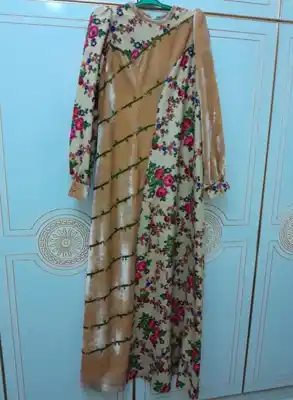 Türkmen fasonlar pombarh fasonlar Fasonlar 2025 fasonlar fason moda modalar Bezen bezen Türkmen fasonlar 2026 Türkmen fasonlar 2025 Türkmen fasonlar 2024 Türkmen fasonlar 2023 turkmenistan türkmenistan turkmen türkmen ashgabat  asgabat aşgabat balkan mary lebap dashoguz dasoguz daşoguz pombarh ponbarhat gulyupek gülýüpek stapel ştapel Gralan Çüýdeşen Abaýa Gadymy Krep Gurultaý 	Keteni Ýüpek Şifon Gipýur Lyon Welwet Atlas Kaşemir Streýç Suzana Ştapel Gülýüpek Pombarh Ýupka Gursakça Aksesuarlar Palto Penjek Okuw eşik Fata Sport eşik Uniforma Nakidka Öýme Şarf kompýuter ýaka ýaglyk Arenda köýnek 2nji el köýnek Taýyn köýnek Matalar Milli lybas milli lybaslar Toý köýnek Toý köýnekler toy koynek toy koynekler gundelik koynekler Gündelik	 
 köýnekler fata koynek Modern taze fason Eskiz koynektm turkmenkoynek türkmenkoynek fason moda moda fasonlar Iş eşik el iş	sada	ýakaly ýakasyz	keşdeli biserli	ýeňli giň nagyşly ýüregi açyk stoýka ýaka ýanly kombinasiýa 	zerli üsti aşak guşakly seçekli gysga ýeňli Ýüň, Panbarhat (Pombarh) Toý köýnek el iş, ýakasyz, ýanly, ýeňli, giň, kombinasiýa, zerli 26-35, 35+ Bežewyý, Altyn  2nji el