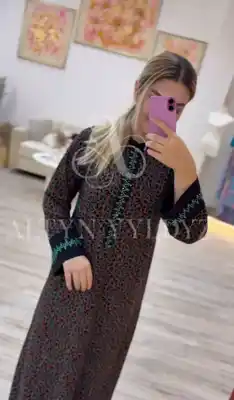 Türkmen fasonlar pombarh fasonlar Fasonlar 2025 fasonlar fason moda modalar Bezen bezen Türkmen fasonlar 2026 Türkmen fasonlar 2025 Türkmen fasonlar 2024 Türkmen fasonlar 2023 turkmenistan türkmenistan turkmen türkmen ashgabat  asgabat aşgabat balkan mary lebap dashoguz dasoguz daşoguz pombarh ponbarhat gulyupek gülýüpek stapel ştapel Gralan Çüýdeşen Abaýa Gadymy Krep Gurultaý 	Keteni Ýüpek Şifon Gipýur Lyon Welwet Atlas Kaşemir Streýç Suzana Ştapel Gülýüpek Pombarh Ýupka Gursakça Aksesuarlar Palto Penjek Okuw eşik Fata Sport eşik Uniforma Nakidka Öýme Şarf kompýuter ýaka ýaglyk Arenda köýnek 2nji el köýnek Taýyn köýnek Matalar Milli lybas milli lybaslar Toý köýnek Toý köýnekler toy koynek toy koynekler gundelik koynekler Gündelik	 
 köýnekler fata koynek Modern taze fason Eskiz koynektm turkmenkoynek türkmenkoynek fason moda moda fasonlar Iş eşik el iş	sada	ýakaly ýakasyz	keşdeli biserli	ýeňli giň nagyşly ýüregi açyk stoýka ýaka ýanly kombinasiýa 	zerli üsti aşak guşakly seçekli gysga ýeňli Ştapel Gündelik el iş, sada, ýanly  Pudra