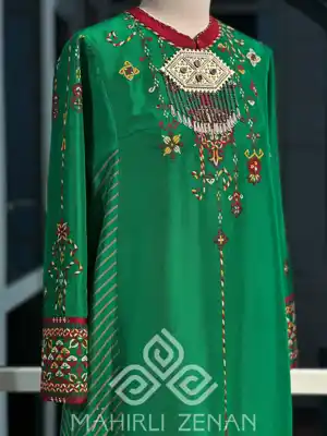 Türkmen fasonlar pombarh fasonlar Fasonlar 2025 fasonlar fason moda modalar Bezen bezen Türkmen fasonlar 2026 Türkmen fasonlar 2025 Türkmen fasonlar 2024 Türkmen fasonlar 2023 turkmenistan türkmenistan turkmen türkmen ashgabat  asgabat aşgabat balkan mary lebap dashoguz dasoguz daşoguz pombarh ponbarhat gulyupek gülýüpek stapel ştapel Gralan Çüýdeşen Abaýa Gadymy Krep Gurultaý 	Keteni Ýüpek Şifon Gipýur Lyon Welwet Atlas Kaşemir Streýç Suzana Ştapel Gülýüpek Pombarh Ýupka Gursakça Aksesuarlar Palto Penjek Okuw eşik Fata Sport eşik Uniforma Nakidka Öýme Şarf kompýuter ýaka ýaglyk Arenda köýnek 2nji el köýnek Taýyn köýnek Matalar Milli lybas milli lybaslar Toý köýnek Toý köýnekler toy koynek toy koynekler gundelik koynekler Gündelik	 
 köýnekler fata koynek Modern taze fason Eskiz koynektm turkmenkoynek türkmenkoynek fason moda moda fasonlar Iş eşik el iş	sada	ýakaly ýakasyz	keşdeli biserli	ýeňli giň nagyşly ýüregi açyk stoýka ýaka ýanly kombinasiýa 	zerli üsti aşak guşakly seçekli gysga ýeňli Keteni  el iş, sada  Bežewyý, Gyzyl, Sary, Goýy-ýaşyl