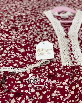 Türkmen fasonlar pombarh fasonlar Fasonlar 2025 fasonlar fason moda modalar Bezen bezen Türkmen fasonlar 2026 Türkmen fasonlar 2025 Türkmen fasonlar 2024 Türkmen fasonlar 2023 turkmenistan türkmenistan turkmen türkmen ashgabat  asgabat aşgabat balkan mary lebap dashoguz dasoguz daşoguz pombarh ponbarhat gulyupek gülýüpek stapel ştapel Gralan Çüýdeşen Abaýa Gadymy Krep Gurultaý 	Keteni Ýüpek Şifon Gipýur Lyon Welwet Atlas Kaşemir Streýç Suzana Ştapel Gülýüpek Pombarh Ýupka Gursakça Aksesuarlar Palto Penjek Okuw eşik Fata Sport eşik Uniforma Nakidka Öýme Şarf kompýuter ýaka ýaglyk Arenda köýnek 2nji el köýnek Taýyn köýnek Matalar Milli lybas milli lybaslar Toý köýnek Toý köýnekler toy koynek toy koynekler gundelik koynekler Gündelik	 
 köýnekler fata koynek Modern taze fason Eskiz koynektm turkmenkoynek türkmenkoynek fason moda moda fasonlar Iş eşik el iş	sada	ýakaly ýakasyz	keşdeli biserli	ýeňli giň nagyşly ýüregi açyk stoýka ýaka ýanly kombinasiýa 	zerli üsti aşak guşakly seçekli gysga ýeňli Ştapel Gündelik el iş, ýakasyz, ýüregi açyk, gysga ýeňli, giň 17-25, 26-35, 35+ Gyzyl tomus Taýyn köýnek