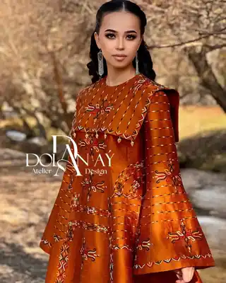 Türkmen fasonlar pombarh fasonlar Fasonlar 2025 fasonlar fason moda modalar Bezen bezen Türkmen fasonlar 2026 Türkmen fasonlar 2025 Türkmen fasonlar 2024 Türkmen fasonlar 2023 turkmenistan türkmenistan turkmen türkmen ashgabat  asgabat aşgabat balkan mary lebap dashoguz dasoguz daşoguz pombarh ponbarhat gulyupek gülýüpek stapel ştapel Gralan Çüýdeşen Abaýa Gadymy Krep Gurultaý 	Keteni Ýüpek Şifon Gipýur Lyon Welwet Atlas Kaşemir Streýç Suzana Ştapel Gülýüpek Pombarh Ýupka Gursakça Aksesuarlar Palto Penjek Okuw eşik Fata Sport eşik Uniforma Nakidka Öýme Şarf kompýuter ýaka ýaglyk Arenda köýnek 2nji el köýnek Taýyn köýnek Matalar Milli lybas milli lybaslar Toý köýnek Toý köýnekler toy koynek toy koynekler gundelik koynekler Gündelik	 
 köýnekler fata koynek Modern taze fason Eskiz koynektm turkmenkoynek türkmenkoynek fason moda moda fasonlar Iş eşik el iş	sada	ýakaly ýakasyz	keşdeli biserli	ýeňli giň nagyşly ýüregi açyk stoýka ýaka ýanly kombinasiýa 	zerli üsti aşak guşakly seçekli gysga ýeňli Toý köýnek el iş 17-25 Mämişi