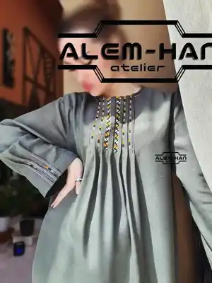 Türkmen fasonlar pombarh fasonlar Fasonlar 2025 fasonlar fason moda modalar Bezen bezen Türkmen fasonlar 2026 Türkmen fasonlar 2025 Türkmen fasonlar 2024 Türkmen fasonlar 2023 turkmenistan türkmenistan turkmen türkmen ashgabat  asgabat aşgabat balkan mary lebap dashoguz dasoguz daşoguz pombarh ponbarhat gulyupek gülýüpek stapel ştapel Gralan Çüýdeşen Abaýa Gadymy Krep Gurultaý 	Keteni Ýüpek Şifon Gipýur Lyon Welwet Atlas Kaşemir Streýç Suzana Ştapel Gülýüpek Pombarh Ýupka Gursakça Aksesuarlar Palto Penjek Okuw eşik Fata Sport eşik Uniforma Nakidka Öýme Şarf kompýuter ýaka ýaglyk Arenda köýnek 2nji el köýnek Taýyn köýnek Matalar Milli lybas milli lybaslar Toý köýnek Toý köýnekler toy koynek toy koynekler gundelik koynekler Gündelik	 
 köýnekler fata koynek Modern taze fason Eskiz koynektm turkmenkoynek türkmenkoynek fason moda moda fasonlar Iş eşik el iş	sada	ýakaly ýakasyz	keşdeli biserli	ýeňli giň nagyşly ýüregi açyk stoýka ýaka ýanly kombinasiýa 	zerli üsti aşak guşakly seçekli gysga ýeňli 