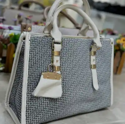 Türkmen fasonlar pombarh fasonlar Fasonlar 2025 fasonlar fason moda modalar Bezen bezen Türkmen fasonlar 2026 Türkmen fasonlar 2025 Türkmen fasonlar 2024 Türkmen fasonlar 2023 turkmenistan türkmenistan turkmen türkmen ashgabat  asgabat aşgabat balkan mary lebap dashoguz dasoguz daşoguz pombarh ponbarhat gulyupek gülýüpek stapel ştapel Gralan Çüýdeşen Abaýa Gadymy Krep Gurultaý 	Keteni Ýüpek Şifon Gipýur Lyon Welwet Atlas Kaşemir Streýç Suzana Ştapel Gülýüpek Pombarh Ýupka Gursakça Aksesuarlar Palto Penjek Okuw eşik Fata Sport eşik Uniforma Nakidka Öýme Şarf kompýuter ýaka ýaglyk Arenda köýnek 2nji el köýnek Taýyn köýnek Matalar Milli lybas milli lybaslar Toý köýnek Toý köýnekler toy koynek toy koynekler gundelik koynekler Gündelik	 
 köýnekler fata koynek Modern taze fason Eskiz koynektm turkmenkoynek türkmenkoynek fason moda moda fasonlar Iş eşik el iş	sada	ýakaly ýakasyz	keşdeli biserli	ýeňli giň nagyşly ýüregi açyk stoýka ýaka ýanly kombinasiýa 	zerli üsti aşak guşakly seçekli gysga ýeňli Sumka