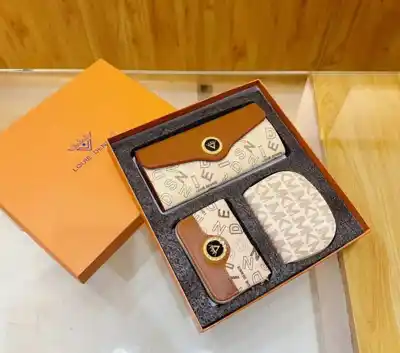 Türkmen fasonlar pombarh fasonlar Fasonlar 2025 fasonlar fason moda modalar Bezen bezen Türkmen fasonlar 2026 Türkmen fasonlar 2025 Türkmen fasonlar 2024 Türkmen fasonlar 2023 turkmenistan türkmenistan turkmen türkmen ashgabat  asgabat aşgabat balkan mary lebap dashoguz dasoguz daşoguz pombarh ponbarhat gulyupek gülýüpek stapel ştapel Gralan Çüýdeşen Abaýa Gadymy Krep Gurultaý 	Keteni Ýüpek Şifon Gipýur Lyon Welwet Atlas Kaşemir Streýç Suzana Ştapel Gülýüpek Pombarh Ýupka Gursakça Aksesuarlar Palto Penjek Okuw eşik Fata Sport eşik Uniforma Nakidka Öýme Şarf kompýuter ýaka ýaglyk Arenda köýnek 2nji el köýnek Taýyn köýnek Matalar Milli lybas milli lybaslar Toý köýnek Toý köýnekler toy koynek toy koynekler gundelik koynekler Gündelik	 
 köýnekler fata koynek Modern taze fason Eskiz koynektm turkmenkoynek türkmenkoynek fason moda moda fasonlar Iş eşik el iş	sada	ýakaly ýakasyz	keşdeli biserli	ýeňli giň nagyşly ýüregi açyk stoýka ýaka ýanly kombinasiýa 	zerli üsti aşak guşakly seçekli gysga ýeňli Sumka