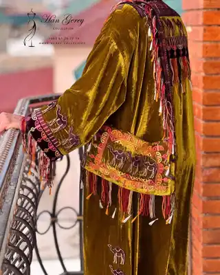 Türkmen fasonlar pombarh fasonlar Fasonlar 2025 fasonlar fason moda modalar Bezen bezen Türkmen fasonlar 2026 Türkmen fasonlar 2025 Türkmen fasonlar 2024 Türkmen fasonlar 2023 turkmenistan türkmenistan turkmen türkmen ashgabat  asgabat aşgabat balkan mary lebap dashoguz dasoguz daşoguz pombarh ponbarhat gulyupek gülýüpek stapel ştapel Gralan Çüýdeşen Abaýa Gadymy Krep Gurultaý 	Keteni Ýüpek Şifon Gipýur Lyon Welwet Atlas Kaşemir Streýç Suzana Ştapel Gülýüpek Pombarh Ýupka Gursakça Aksesuarlar Palto Penjek Okuw eşik Fata Sport eşik Uniforma Nakidka Öýme Şarf kompýuter ýaka ýaglyk Arenda köýnek 2nji el köýnek Taýyn köýnek Matalar Milli lybas milli lybaslar Toý köýnek Toý köýnekler toy koynek toy koynekler gundelik koynekler Gündelik	 
 köýnekler fata koynek Modern taze fason Eskiz koynektm turkmenkoynek türkmenkoynek fason moda moda fasonlar Iş eşik el iş	sada	ýakaly ýakasyz	keşdeli biserli	ýeňli giň nagyşly ýüregi açyk stoýka ýaka ýanly kombinasiýa 	zerli üsti aşak guşakly seçekli gysga ýeňli Panbarhat (Pombarh) Toý köýnek, Modern el iş, keşdeli, ýakaly, ýeňli, giň, nagyşly, seçekli 26-35, 35+ Altyn yaz, gysh