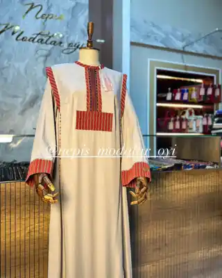 Türkmen fasonlar pombarh fasonlar Fasonlar 2025 fasonlar fason moda modalar Bezen bezen Türkmen fasonlar 2026 Türkmen fasonlar 2025 Türkmen fasonlar 2024 Türkmen fasonlar 2023 turkmenistan türkmenistan turkmen türkmen ashgabat  asgabat aşgabat balkan mary lebap dashoguz dasoguz daşoguz pombarh ponbarhat gulyupek gülýüpek stapel ştapel Gralan Çüýdeşen Abaýa Gadymy Krep Gurultaý 	Keteni Ýüpek Şifon Gipýur Lyon Welwet Atlas Kaşemir Streýç Suzana Ştapel Gülýüpek Pombarh Ýupka Gursakça Aksesuarlar Palto Penjek Okuw eşik Fata Sport eşik Uniforma Nakidka Öýme Şarf kompýuter ýaka ýaglyk Arenda köýnek 2nji el köýnek Taýyn köýnek Matalar Milli lybas milli lybaslar Toý köýnek Toý köýnekler toy koynek toy koynekler gundelik koynekler Gündelik	 
 köýnekler fata koynek Modern taze fason Eskiz koynektm turkmenkoynek türkmenkoynek fason moda moda fasonlar Iş eşik el iş	sada	ýakaly ýakasyz	keşdeli biserli	ýeňli giň nagyşly ýüregi açyk stoýka ýaka ýanly kombinasiýa 	zerli üsti aşak guşakly seçekli gysga ýeňli Lyon Toý köýnek el iş, ýakaly  Bežewyý