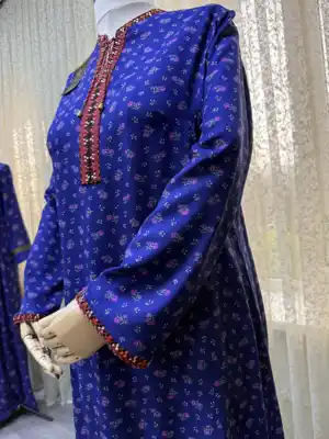 Türkmen fasonlar pombarh fasonlar Fasonlar 2025 fasonlar fason moda modalar Bezen bezen Türkmen fasonlar 2026 Türkmen fasonlar 2025 Türkmen fasonlar 2024 Türkmen fasonlar 2023 turkmenistan türkmenistan turkmen türkmen ashgabat  asgabat aşgabat balkan mary lebap dashoguz dasoguz daşoguz pombarh ponbarhat gulyupek gülýüpek stapel ştapel Gralan Çüýdeşen Abaýa Gadymy Krep Gurultaý 	Keteni Ýüpek Şifon Gipýur Lyon Welwet Atlas Kaşemir Streýç Suzana Ştapel Gülýüpek Pombarh Ýupka Gursakça Aksesuarlar Palto Penjek Okuw eşik Fata Sport eşik Uniforma Nakidka Öýme Şarf kompýuter ýaka ýaglyk Arenda köýnek 2nji el köýnek Taýyn köýnek Matalar Milli lybas milli lybaslar Toý köýnek Toý köýnekler toy koynek toy koynekler gundelik koynekler Gündelik	 
 köýnekler fata koynek Modern taze fason Eskiz koynektm turkmenkoynek türkmenkoynek fason moda moda fasonlar Iş eşik el iş	sada	ýakaly ýakasyz	keşdeli biserli	ýeňli giň nagyşly ýüregi açyk stoýka ýaka ýanly kombinasiýa 	zerli üsti aşak guşakly seçekli gysga ýeňli Ştapel Gündelik el iş, sada, ýeňli  Goýy-gök tomus