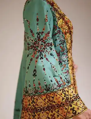 Türkmen fasonlar pombarh fasonlar Fasonlar 2025 fasonlar fason moda modalar Bezen bezen Türkmen fasonlar 2026 Türkmen fasonlar 2025 Türkmen fasonlar 2024 Türkmen fasonlar 2023 turkmenistan türkmenistan turkmen türkmen ashgabat  asgabat aşgabat balkan mary lebap dashoguz dasoguz daşoguz pombarh ponbarhat gulyupek gülýüpek stapel ştapel Gralan Çüýdeşen Abaýa Gadymy Krep Gurultaý 	Keteni Ýüpek Şifon Gipýur Lyon Welwet Atlas Kaşemir Streýç Suzana Ştapel Gülýüpek Pombarh Ýupka Gursakça Aksesuarlar Palto Penjek Okuw eşik Fata Sport eşik Uniforma Nakidka Öýme Şarf kompýuter ýaka ýaglyk Arenda köýnek 2nji el köýnek Taýyn köýnek Matalar Milli lybas milli lybaslar Toý köýnek Toý köýnekler toy koynek toy koynekler gundelik koynekler Gündelik	 
 köýnekler fata koynek Modern taze fason Eskiz koynektm turkmenkoynek türkmenkoynek fason moda moda fasonlar Iş eşik el iş	sada	ýakaly ýakasyz	keşdeli biserli	ýeňli giň nagyşly ýüregi açyk stoýka ýaka ýanly kombinasiýa 	zerli üsti aşak guşakly seçekli gysga ýeňli 