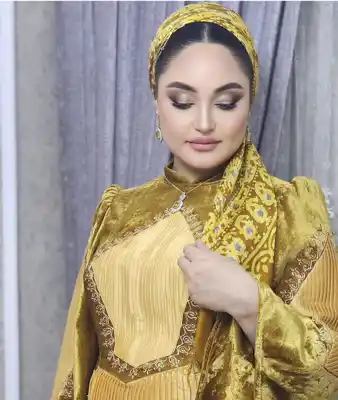 Türkmen fasonlar pombarh fasonlar Fasonlar 2025 fasonlar fason moda modalar Bezen bezen Türkmen fasonlar 2026 Türkmen fasonlar 2025 Türkmen fasonlar 2024 Türkmen fasonlar 2023 turkmenistan türkmenistan turkmen türkmen ashgabat  asgabat aşgabat balkan mary lebap dashoguz dasoguz daşoguz pombarh ponbarhat gulyupek gülýüpek stapel ştapel Gralan Çüýdeşen Abaýa Gadymy Krep Gurultaý 	Keteni Ýüpek Şifon Gipýur Lyon Welwet Atlas Kaşemir Streýç Suzana Ştapel Gülýüpek Pombarh Ýupka Gursakça Aksesuarlar Palto Penjek Okuw eşik Fata Sport eşik Uniforma Nakidka Öýme Şarf kompýuter ýaka ýaglyk Arenda köýnek 2nji el köýnek Taýyn köýnek Matalar Milli lybas milli lybaslar Toý köýnek Toý köýnekler toy koynek toy koynekler gundelik koynekler Gündelik	 
 köýnekler fata koynek Modern taze fason Eskiz koynektm turkmenkoynek türkmenkoynek fason moda moda fasonlar Iş eşik el iş	sada	ýakaly ýakasyz	keşdeli biserli	ýeňli giň nagyşly ýüregi açyk stoýka ýaka ýanly kombinasiýa 	zerli üsti aşak guşakly seçekli gysga ýeňli Öýme