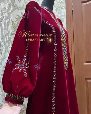 Türkmen fasonlar pombarh fasonlar Fasonlar 2025 fasonlar fason moda modalar Bezen bezen Türkmen fasonlar 2026 Türkmen fasonlar 2025 Türkmen fasonlar 2024 Türkmen fasonlar 2023 turkmenistan türkmenistan turkmen türkmen ashgabat  asgabat aşgabat balkan mary lebap dashoguz dasoguz daşoguz pombarh ponbarhat gulyupek gülýüpek stapel ştapel Gralan Çüýdeşen Abaýa Gadymy Krep Gurultaý 	Keteni Ýüpek Şifon Gipýur Lyon Welwet Atlas Kaşemir Streýç Suzana Ştapel Gülýüpek Pombarh Ýupka Gursakça Aksesuarlar Palto Penjek Okuw eşik Fata Sport eşik Uniforma Nakidka Öýme Şarf kompýuter ýaka ýaglyk Arenda köýnek 2nji el köýnek Taýyn köýnek Matalar Milli lybas milli lybaslar Toý köýnek Toý köýnekler toy koynek toy koynekler gundelik koynekler Gündelik	 
 köýnekler fata koynek Modern taze fason Eskiz koynektm turkmenkoynek türkmenkoynek fason moda moda fasonlar Iş eşik el iş	sada	ýakaly ýakasyz	keşdeli biserli	ýeňli giň nagyşly ýüregi açyk stoýka ýaka ýanly kombinasiýa 	zerli üsti aşak guşakly seçekli gysga ýeňli Uçurym köýnek  17-25 Gyzyl tomus