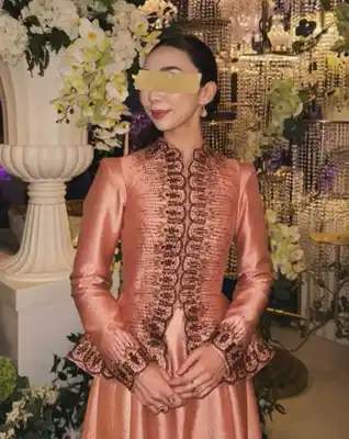 Türkmen fasonlar pombarh fasonlar Fasonlar 2025 fasonlar fason moda modalar Bezen bezen Türkmen fasonlar 2026 Türkmen fasonlar 2025 Türkmen fasonlar 2024 Türkmen fasonlar 2023 turkmenistan türkmenistan turkmen türkmen ashgabat  asgabat aşgabat balkan mary lebap dashoguz dasoguz daşoguz pombarh ponbarhat gulyupek gülýüpek stapel ştapel Gralan Çüýdeşen Abaýa Gadymy Krep Gurultaý 	Keteni Ýüpek Şifon Gipýur Lyon Welwet Atlas Kaşemir Streýç Suzana Ştapel Gülýüpek Pombarh Ýupka Gursakça Aksesuarlar Palto Penjek Okuw eşik Fata Sport eşik Uniforma Nakidka Öýme Şarf kompýuter ýaka ýaglyk Arenda köýnek 2nji el köýnek Taýyn köýnek Matalar Milli lybas milli lybaslar Toý köýnek Toý köýnekler toy koynek toy koynekler gundelik koynekler Gündelik	 
 köýnekler fata koynek Modern taze fason Eskiz koynektm turkmenkoynek türkmenkoynek fason moda moda fasonlar Iş eşik el iş	sada	ýakaly ýakasyz	keşdeli biserli	ýeňli giň nagyşly ýüregi açyk stoýka ýaka ýanly kombinasiýa 	zerli üsti aşak guşakly seçekli gysga ýeňli 